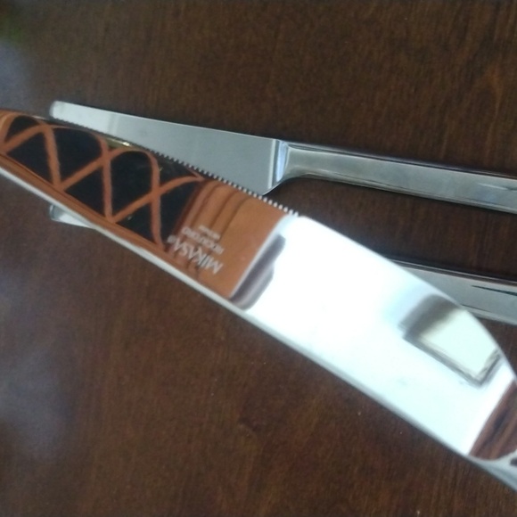 Mikasa 3 ROCKFORD Stainless Glossy Knives, Flatware - Picture 6 of 6